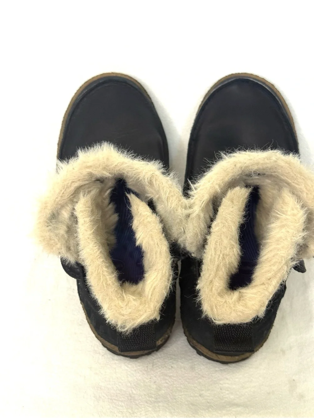 Merrell Black Winter Boots with Cream Faux-Fur Cuff
